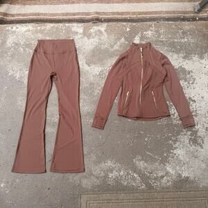 Lululemon Espresso Brown Matching
Gym Set • Flare Yoga Pants & Define Jacket 🤎